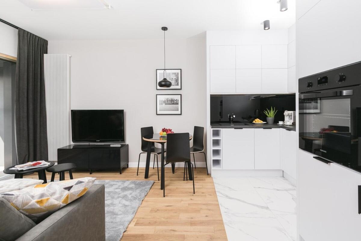 Mennica - Two Bedrooms - Stays&41 Apartament